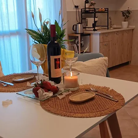 דירה Gina&gian